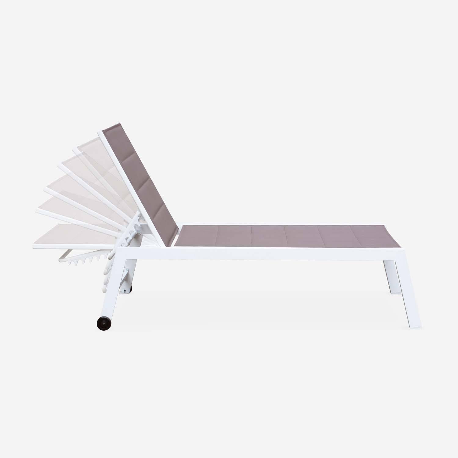 Sonnenliege - Solis - Liegestuhl aus gestepptem Textilene mit 6 Positionen aus Textilene und Aluminium, weißes Gestell, taupefarbenes Textilene Photo5