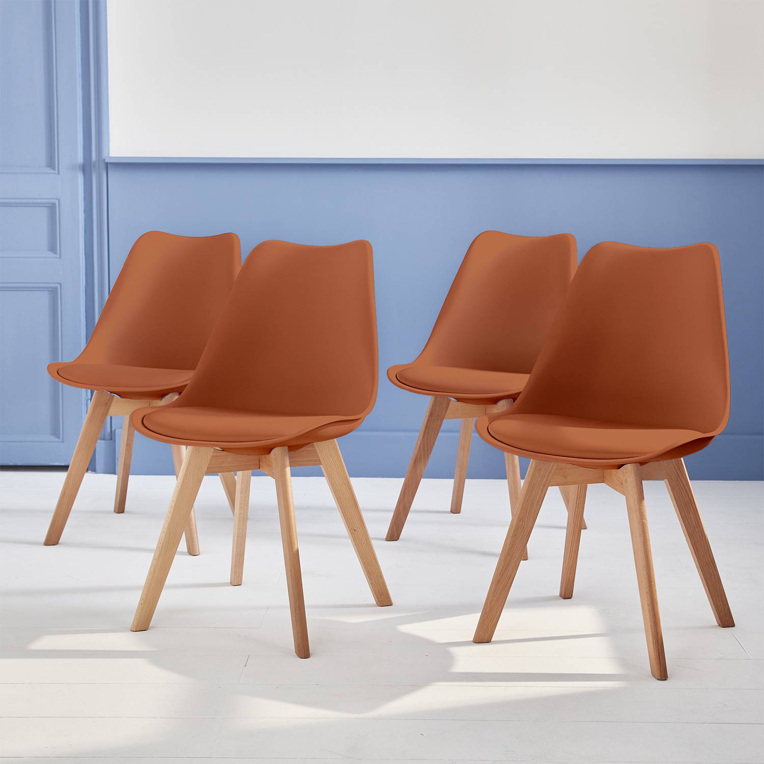 Conjunto de 4 cadeiras escandinavas, pernas em madeira de faia, assentos individuais, Terracotta Photo9