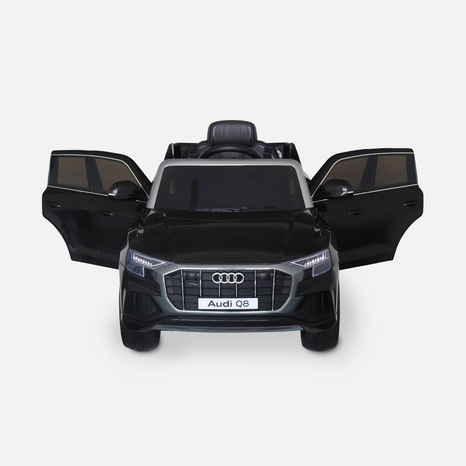 Carro eléctrico preto 12V, 1 assento, 4x4 para crianças com rádio e controlo remoto- AUDI Q8  Photo4