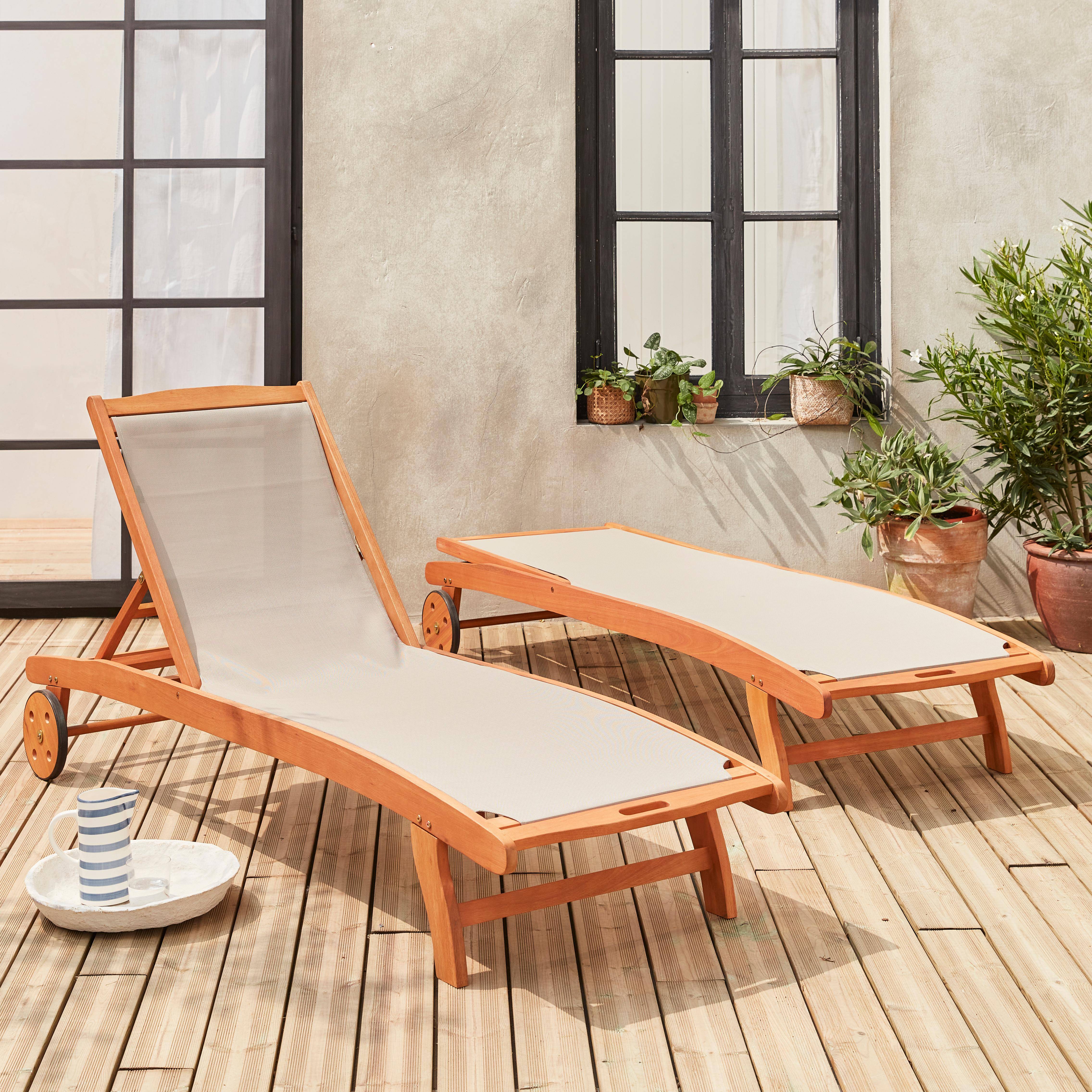 2er Set Holz Sonnenliegen - Marbella Taupegrau - 2 Liegestühle aus geöltem FSC-Eukalyptusholz und Textilene in Taupegrau Photo2