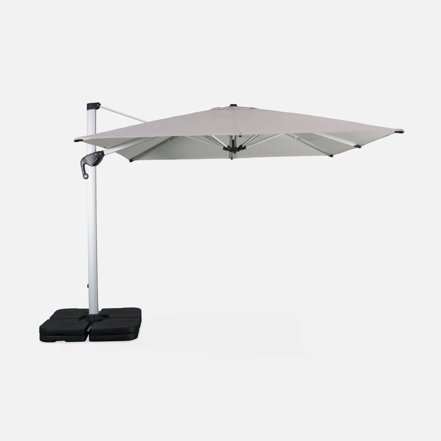 Parasol déporté haut de gamme carré 3x3m – PYLA Beige – Toile Sunbrella fabriquée en France par Dickson , structure en aluminium anodisé, rotatif, housse de protection Photo2
