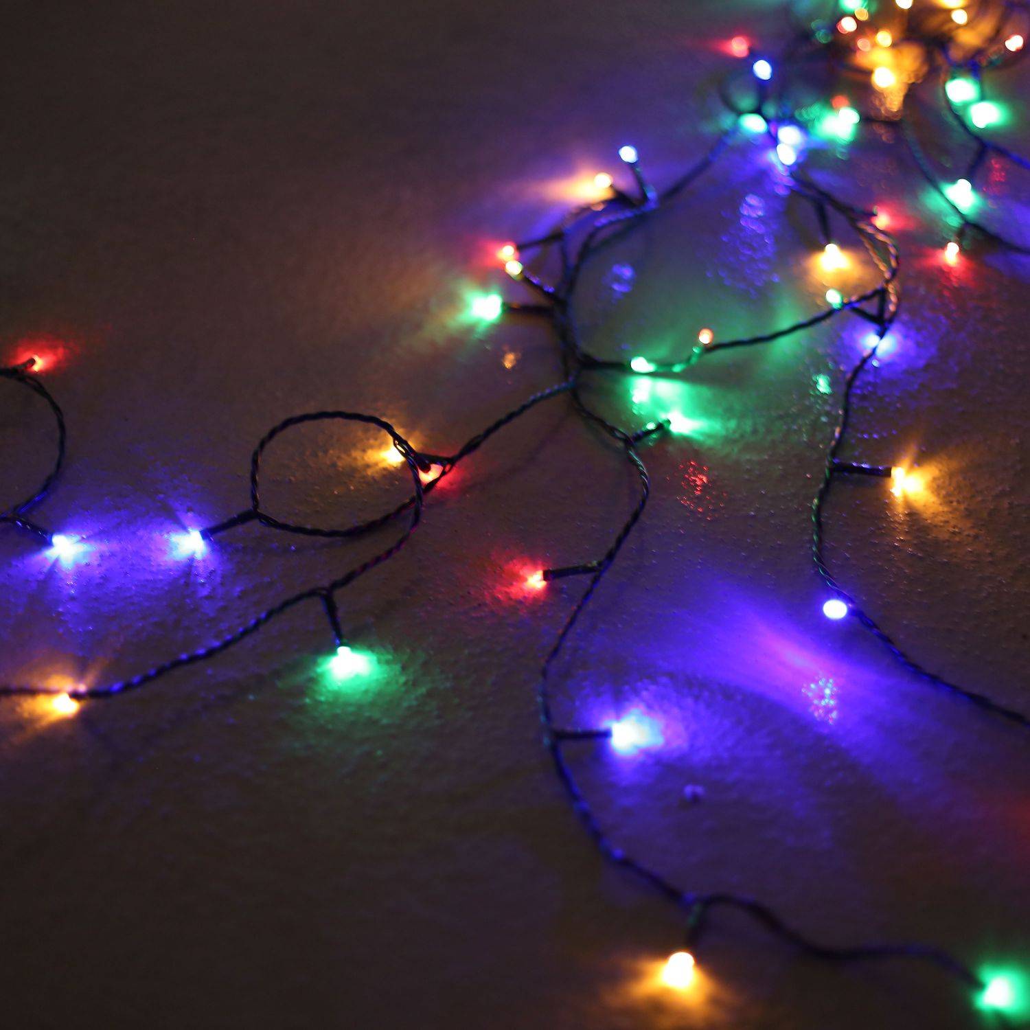 Guirlande lumineuse solaire extérieure Noël 15m de long, 150 LED multicolore, 8 modes Photo1