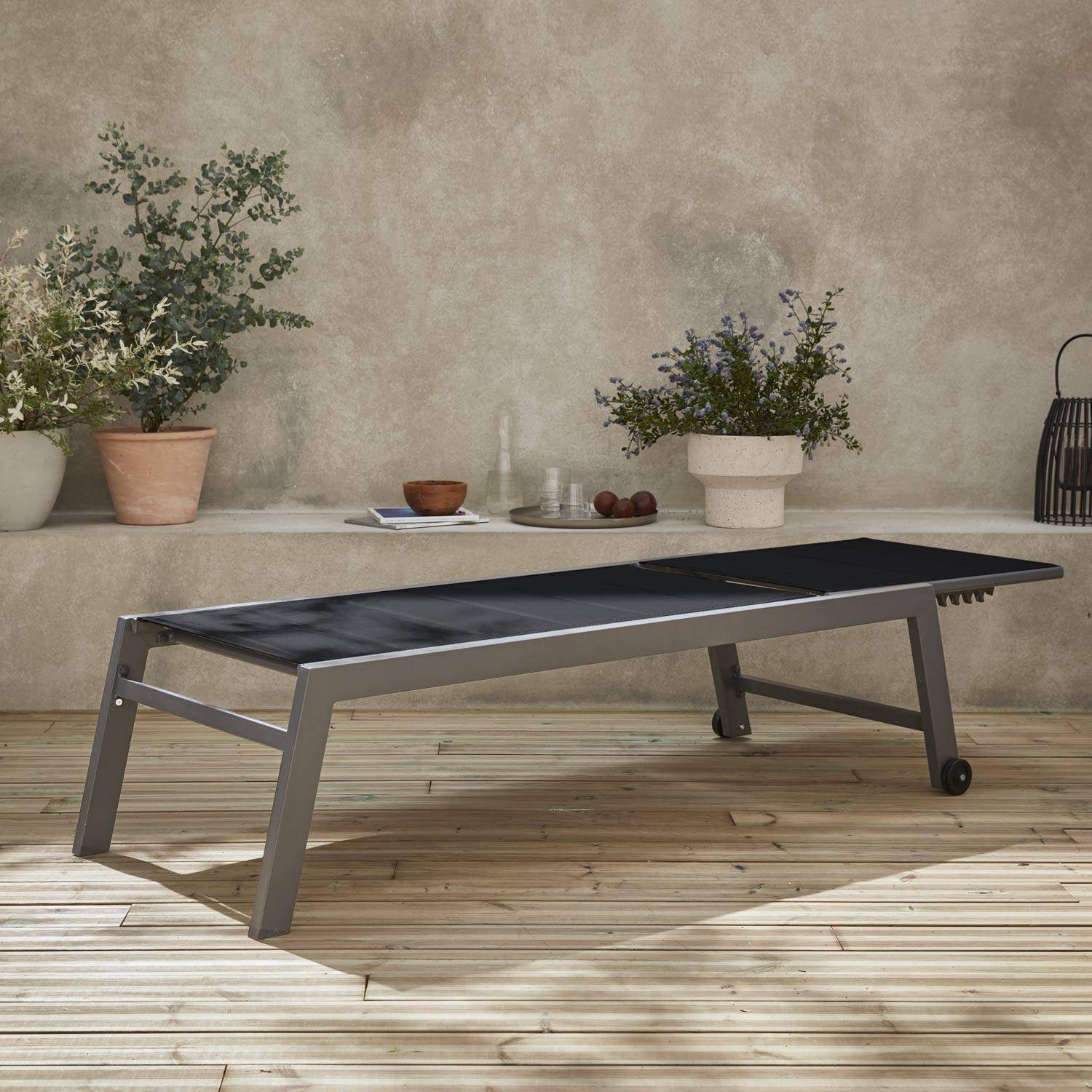 Tumbona de aluminio gris y textileno negro, reclinable 6 posiciones | Solis Photo2