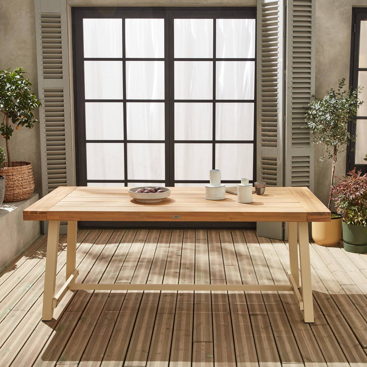 Table intérieur/extérieur en bois clair, effet teck et acier galvanisé ivoire, Fortaleza L190 x P91.5 x H76cm 6-8 places Photo1