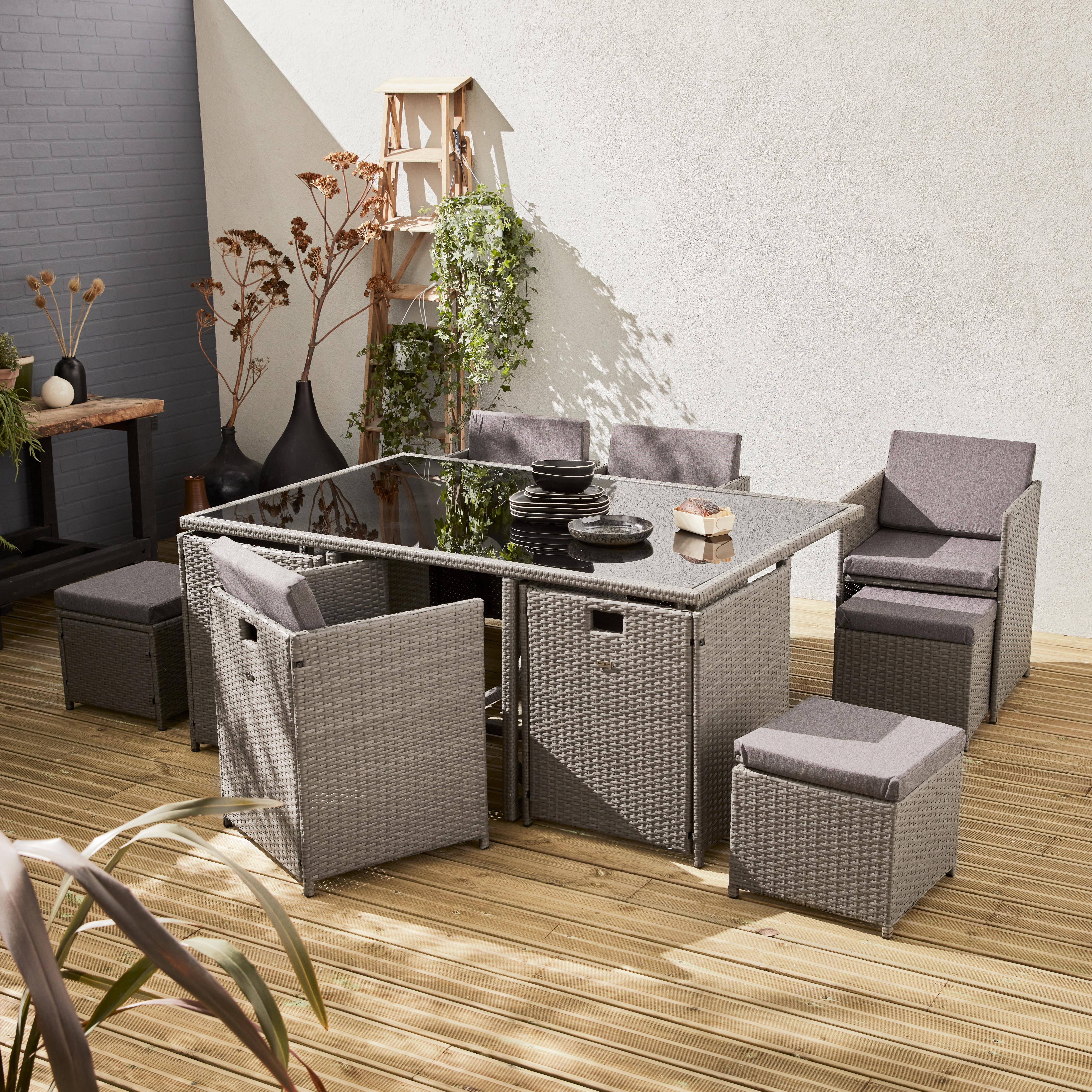 Salon de jardin 6-10 places - Vabo - Coloris Gris, Coussins gris chiné, table encastrable. Photo1