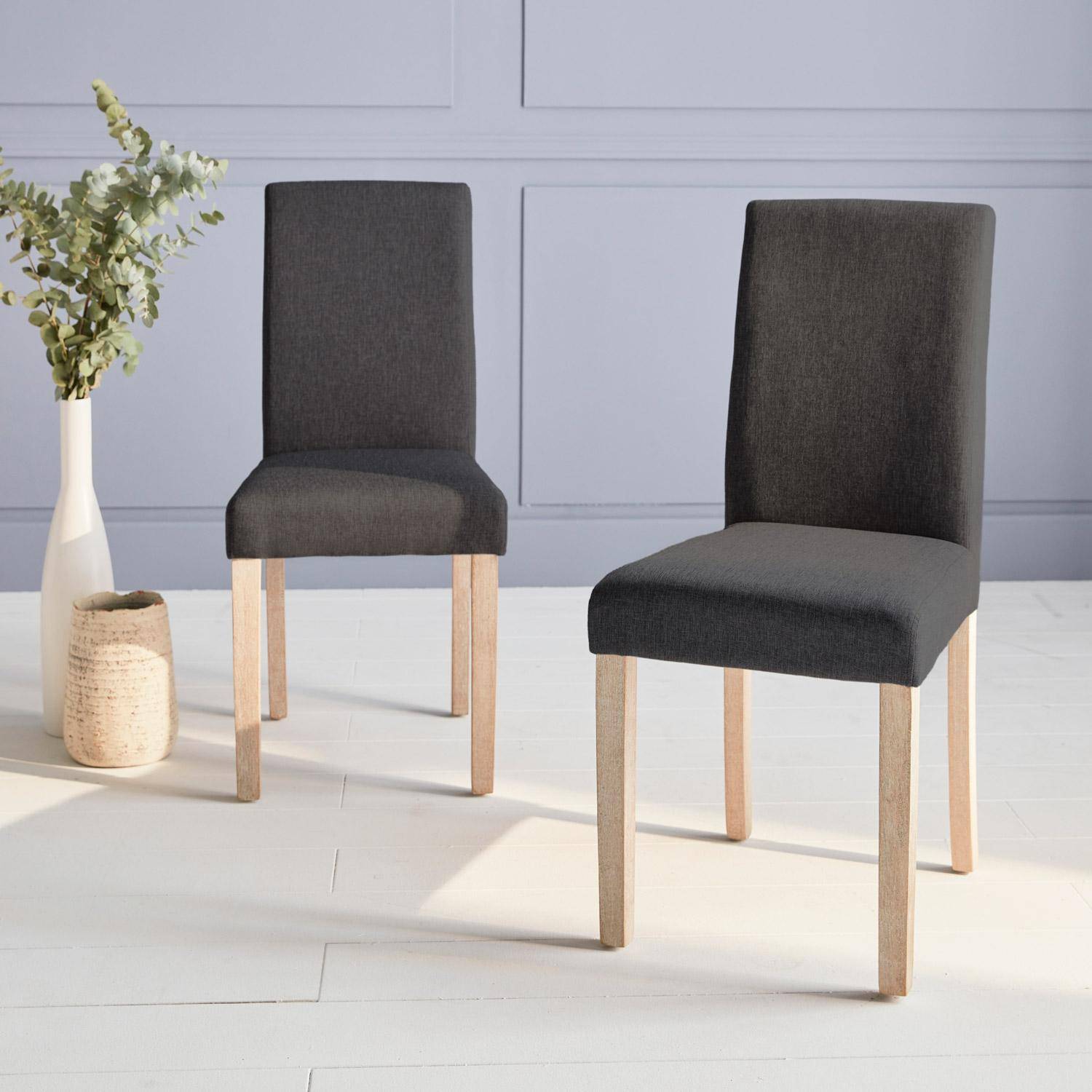 Set van 2 stoelen - stoffen stoelen, houten loodwitte poten  Photo1