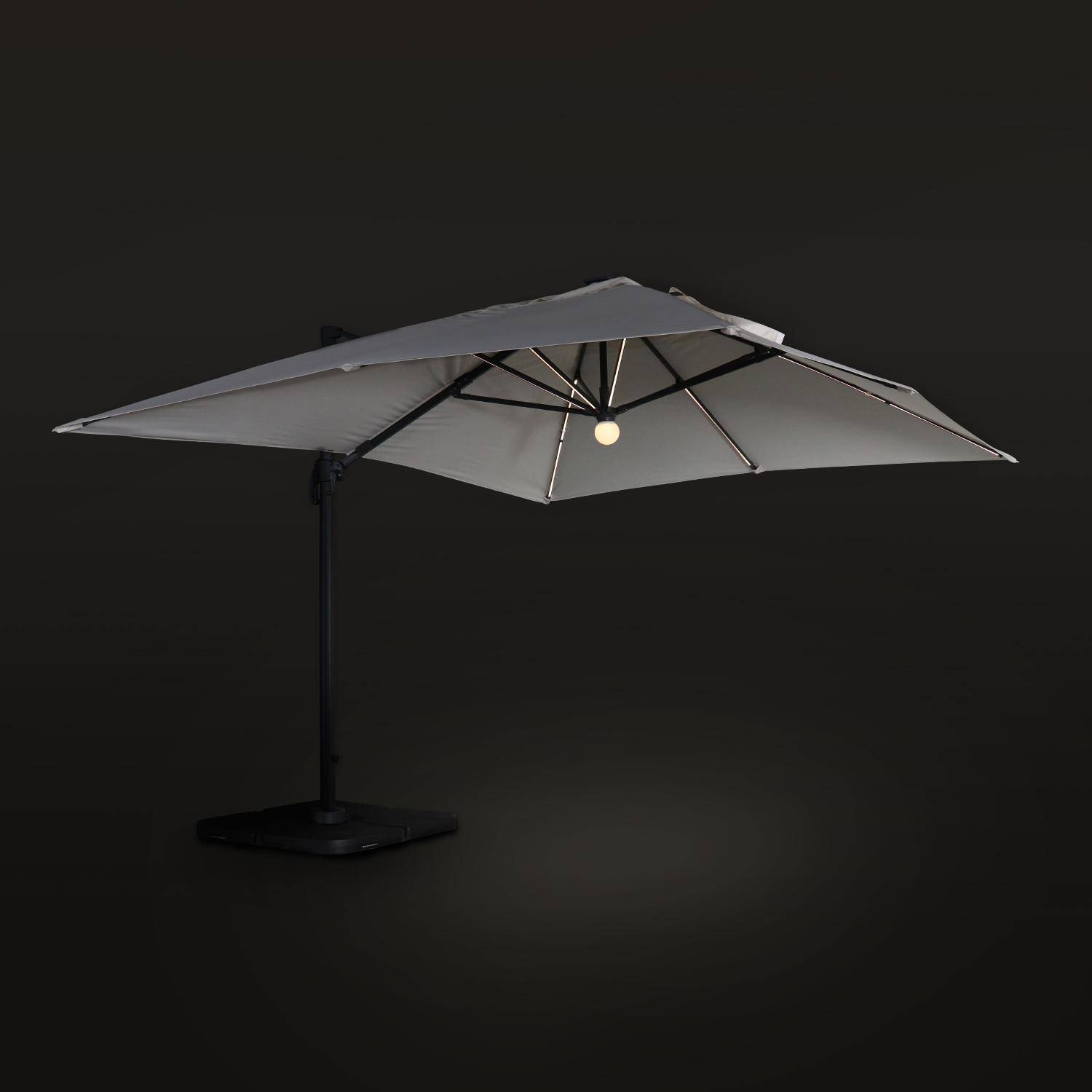 Parasol déporté haut de gamme LED carré 3x3m – PYLA LED beige – Toile Sunbrella ® fabriquée en France, par Dickson, structure en aluminium anodisé, rotatif, éclairage led, housse de protection Photo4