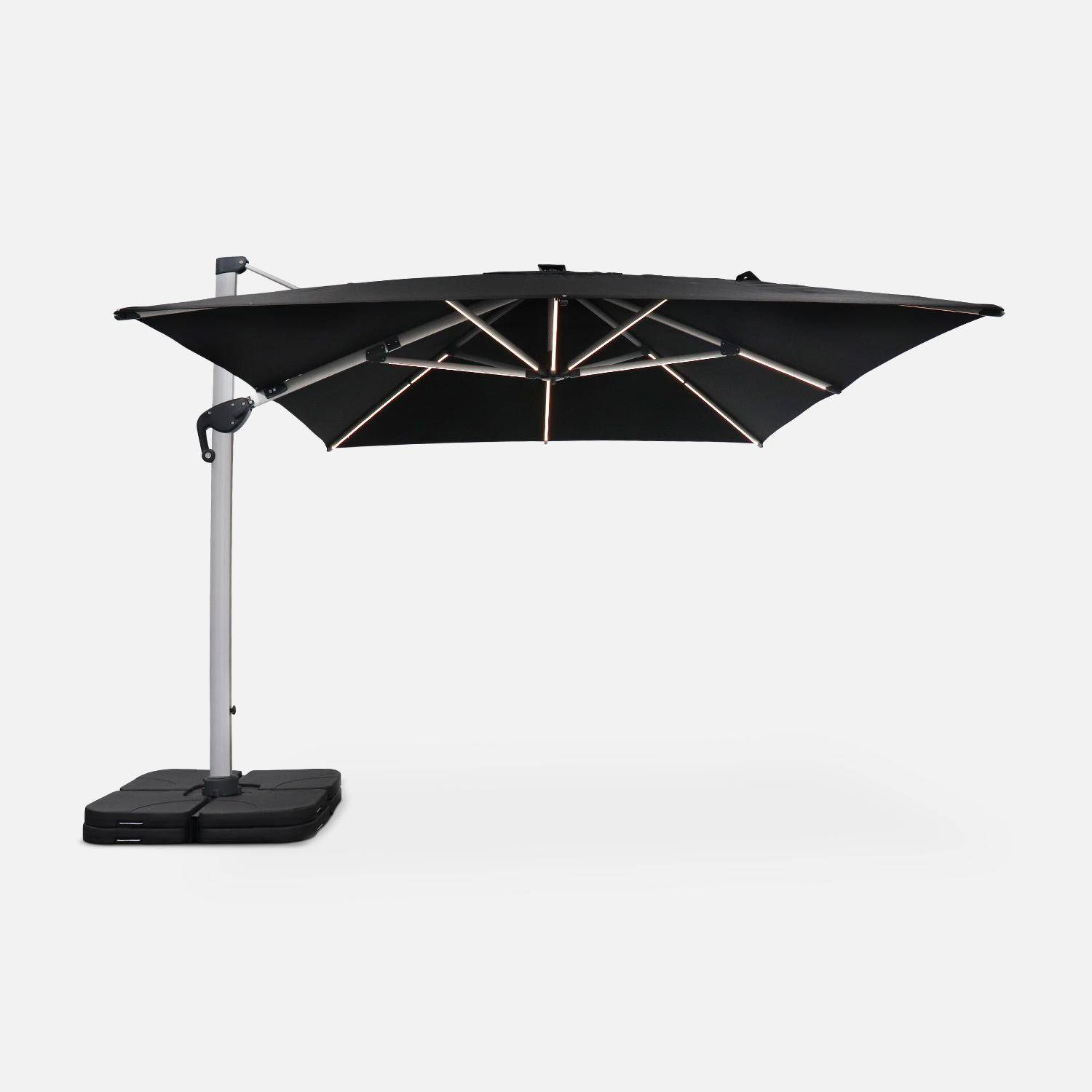Parasol déporté haut de gamme LED carré 3x4m – PYLA LED noir – toile Sunbrella ® fabriquée en France, structure en aluminium anodisé, rotatif, éclairage led, housse de protection Photo2