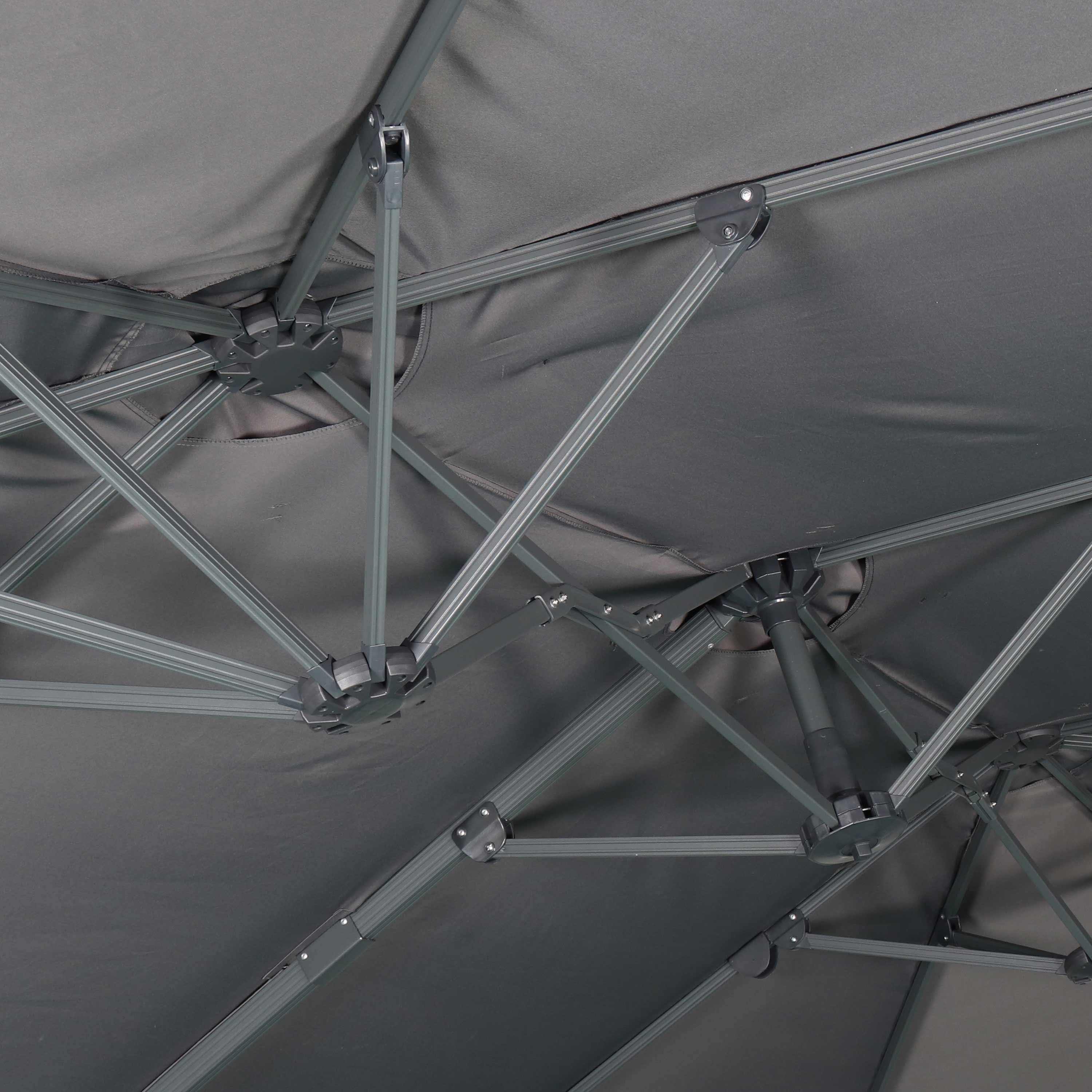 Parasol déporté ovale, double, 2x4m – Ciotat – Gris – Parasol à mât déporté, grande taille, orientable et manivelle d’ouverture Photo5