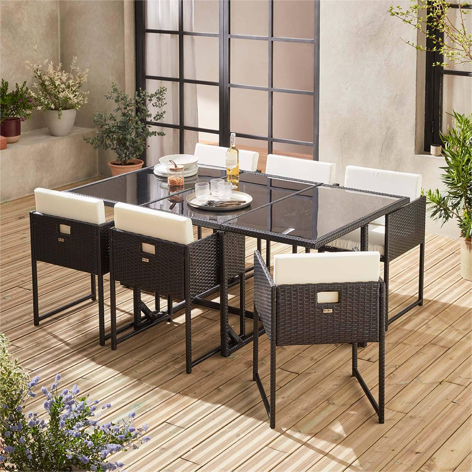 Table de jardin en résine 6 places – FIRENZE 6 – coloris noir, coussins blancs, table encastrable Photo1