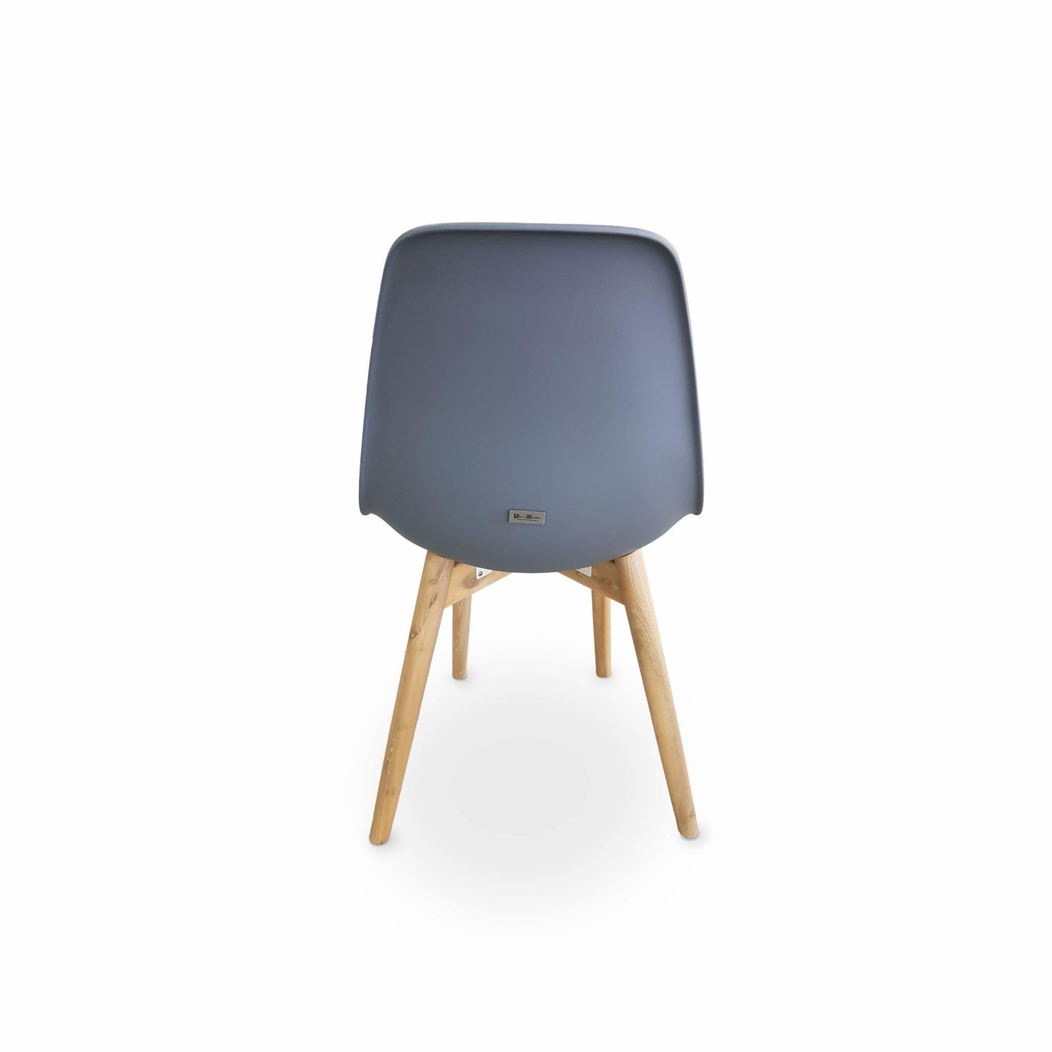 2er Set skandinavische Stühle Penida, aus Akazienholz und anthrazitfarbenem Kunstharz gespritzt, innen/außen Photo3