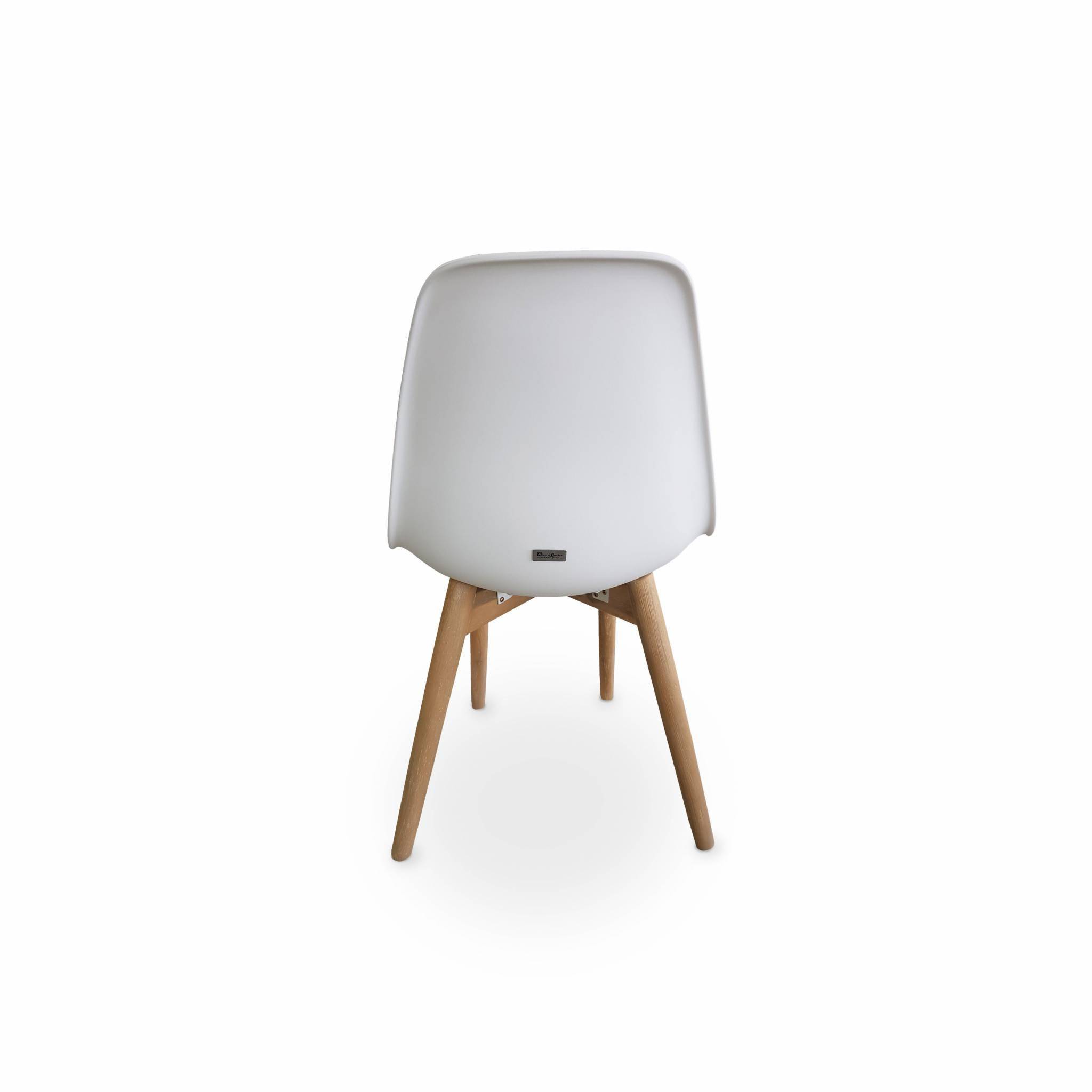 4er Set skandinavische Stühle Penida, aus Akazienholz und weißem Kunstharz gespritzt, innen/außen Photo3