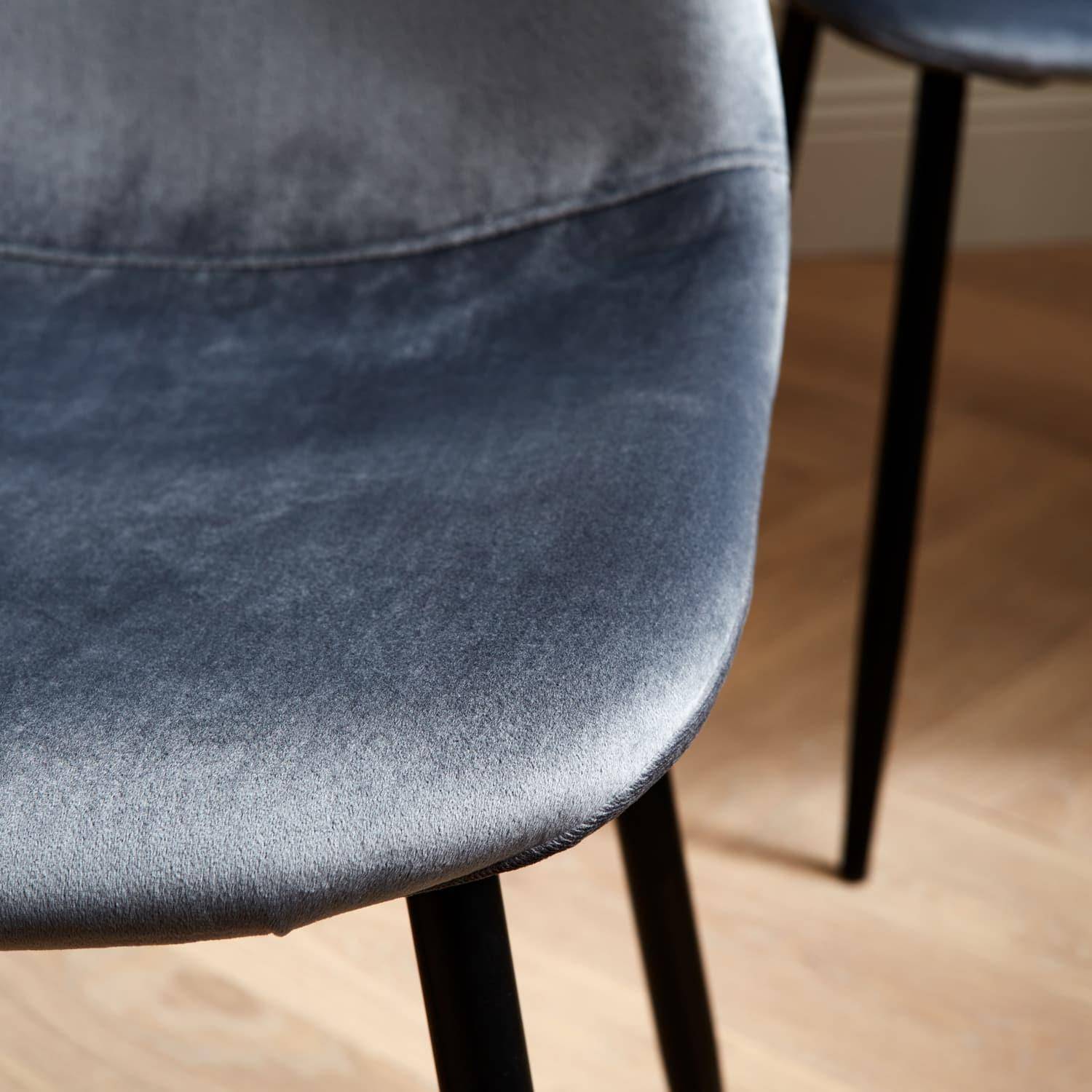 Set di 4 sedie - Bombay - sedie in velluto, gambe in metallo, vintage, comode, design, base in acciaio, L44x P53 x H88cmn grigio scuro Photo6