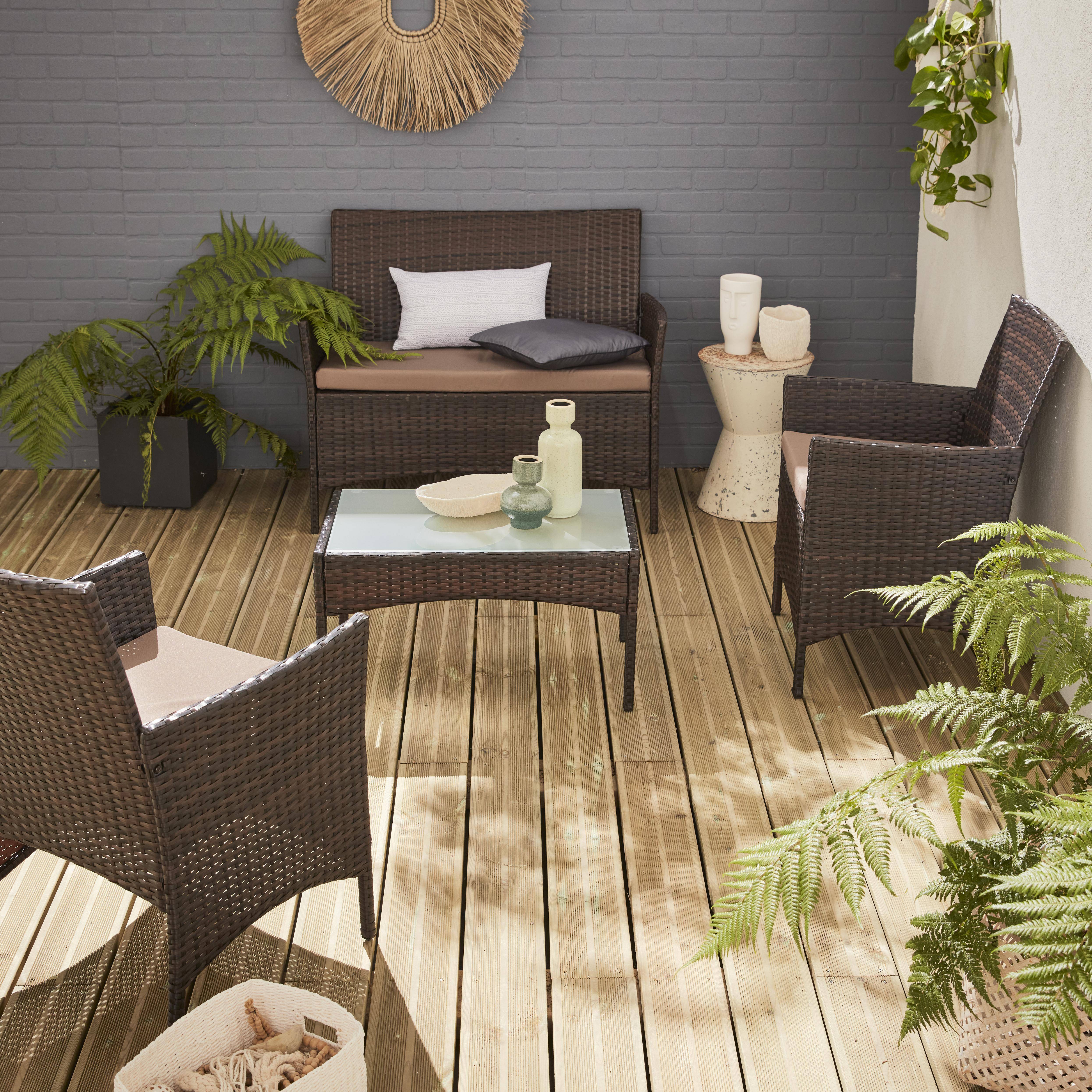 Salotto da giardino in resina intrecciata - modello: Moltés - Cioccolato, cuscini, colore: Marrone - 4 posti - 1 divano, 2 poltrone, un tavolino  basso Photo1