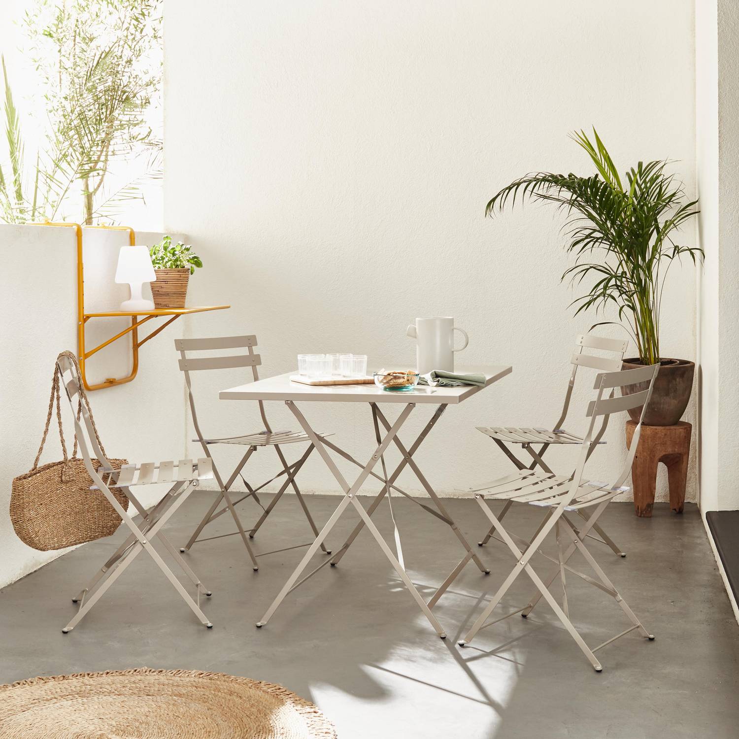Salon de jardin bistrot pliable - Emilia rectangulaire gris taupe 110x70cm avec quatre chaises pliantes, acier thermolaqué Photo1