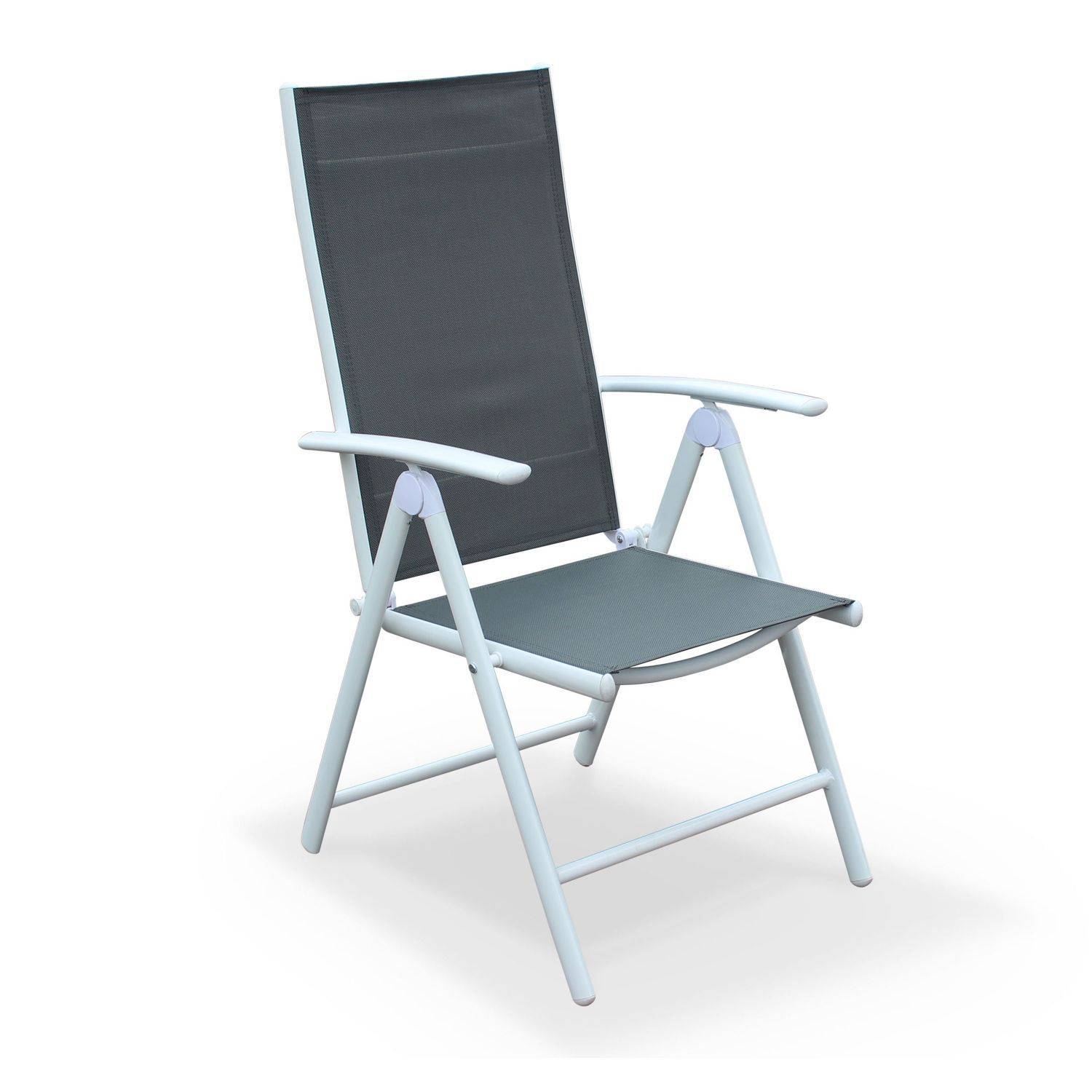Ensemble Naevia 1 table et 8 fauteuils en aluminium et textilène Photo4
