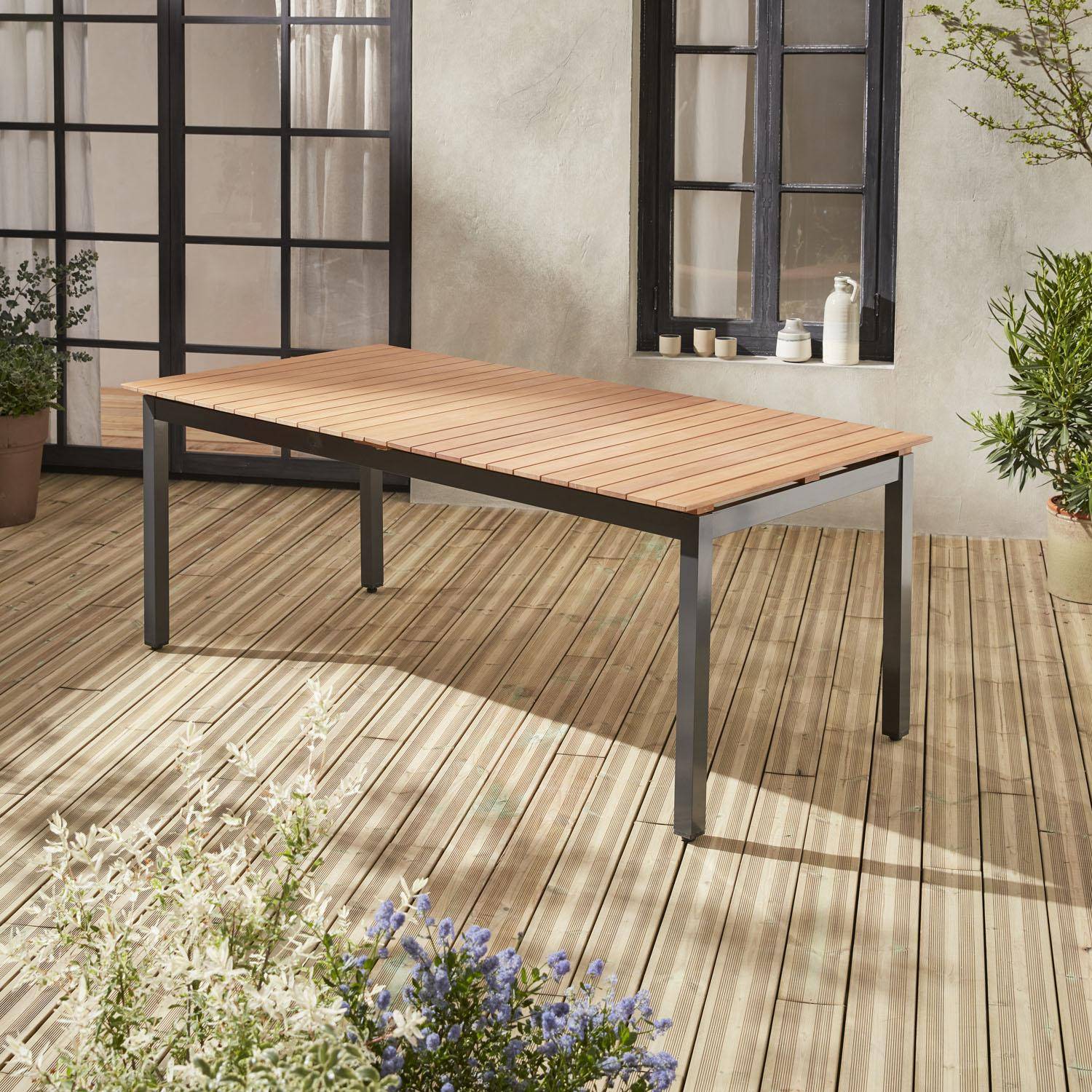 Ausziehbarer Gartentisch aus Aluminiumholz 200 / 250cm mit Verlängerung - Sevilla - geöltes FSC-Eukalyptusholz und Gestell Anthrazit Photo1